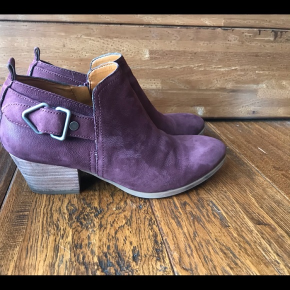 Franco Sarto “Garfield” suede ankle booties - Picture 7 of 8